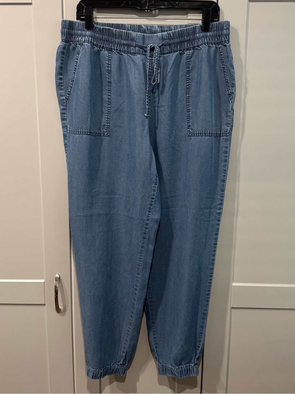 Bar III Light Blue Boyfriend Jogger Jeans